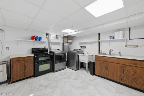 305 Parkland Oval Brunswick OH 44212