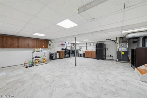 305 Parkland Oval Brunswick OH 44212