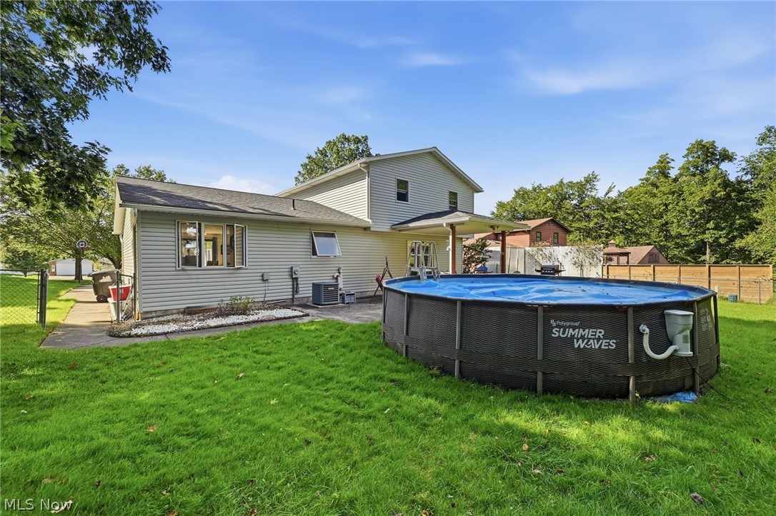 305 Parkland Oval Brunswick OH 44212