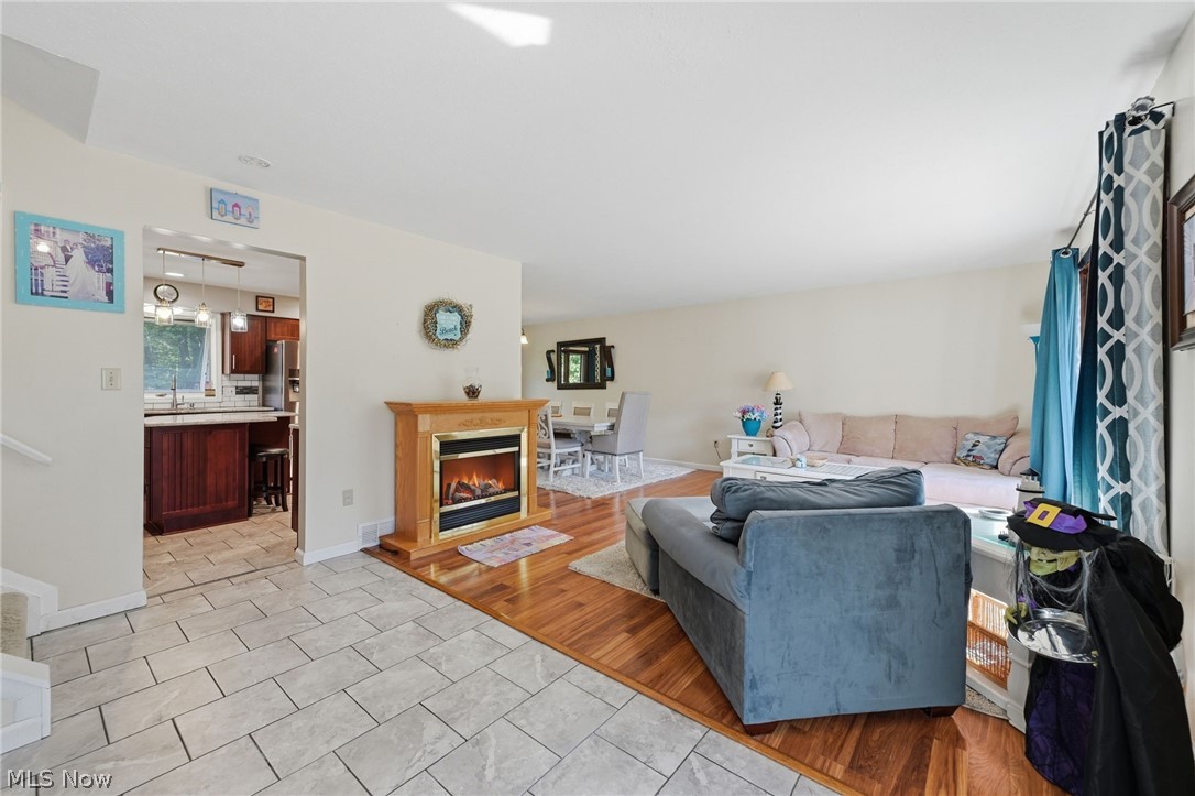 305 Parkland Oval Brunswick OH 44212