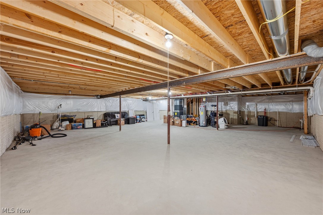 171 Eagle Circle Amherst OH 44001