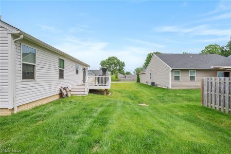 171 Eagle Circle Amherst OH 44001