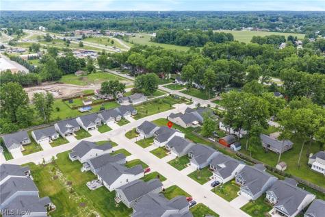 171 Eagle Circle Amherst OH 44001