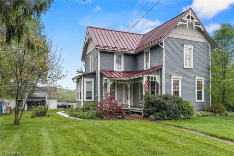 323 Seville Road Wadsworth OH 44281