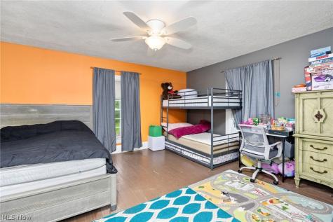 323 Seville Road Wadsworth OH 44281