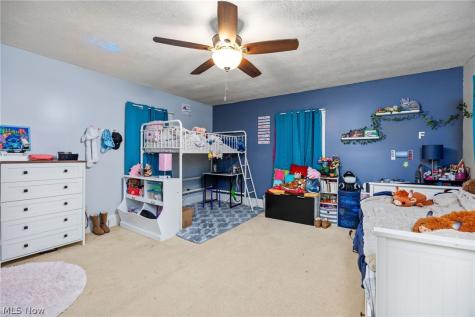 323 Seville Road Wadsworth OH 44281