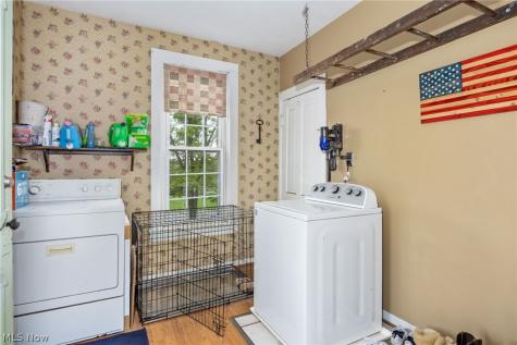 323 Seville Road Wadsworth OH 44281