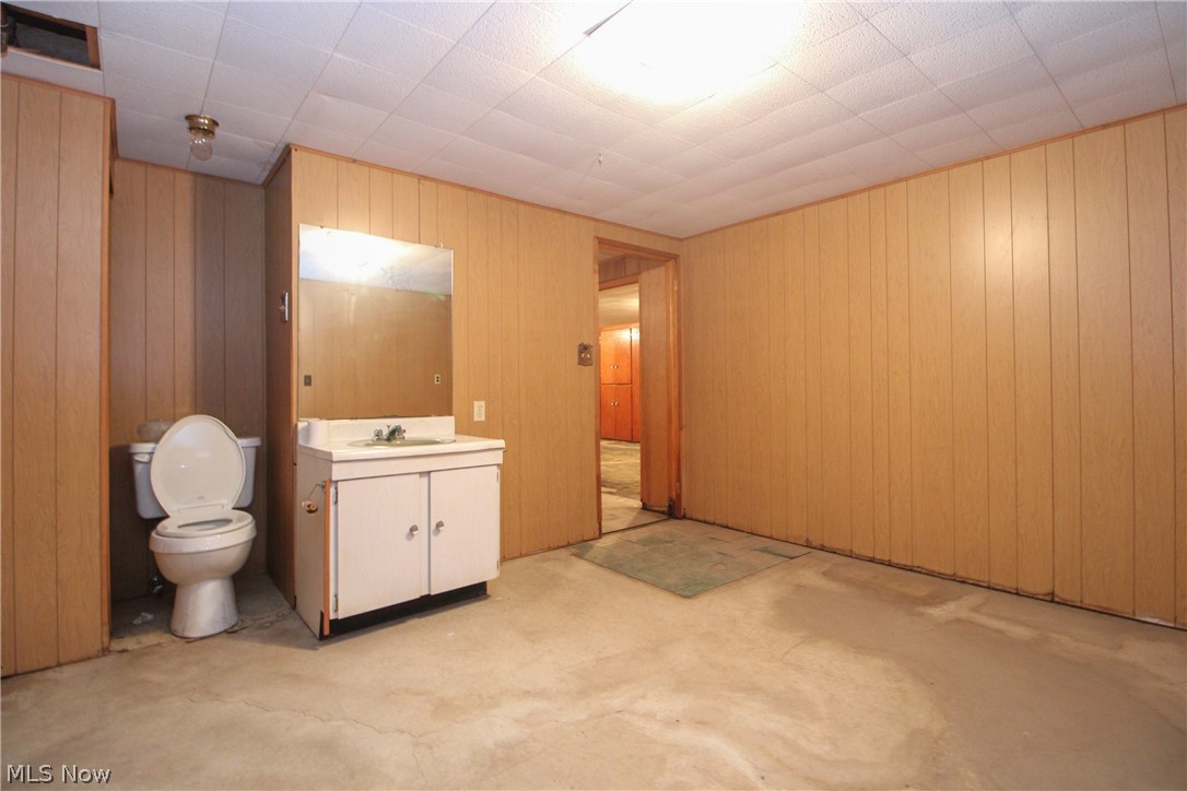 66 S Beverly Avenue Austintown OH 44515