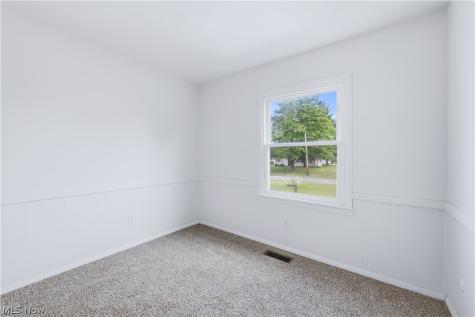 378 Dehoff Drive Youngstown OH 44515