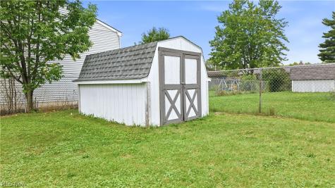378 Dehoff Drive Youngstown OH 44515