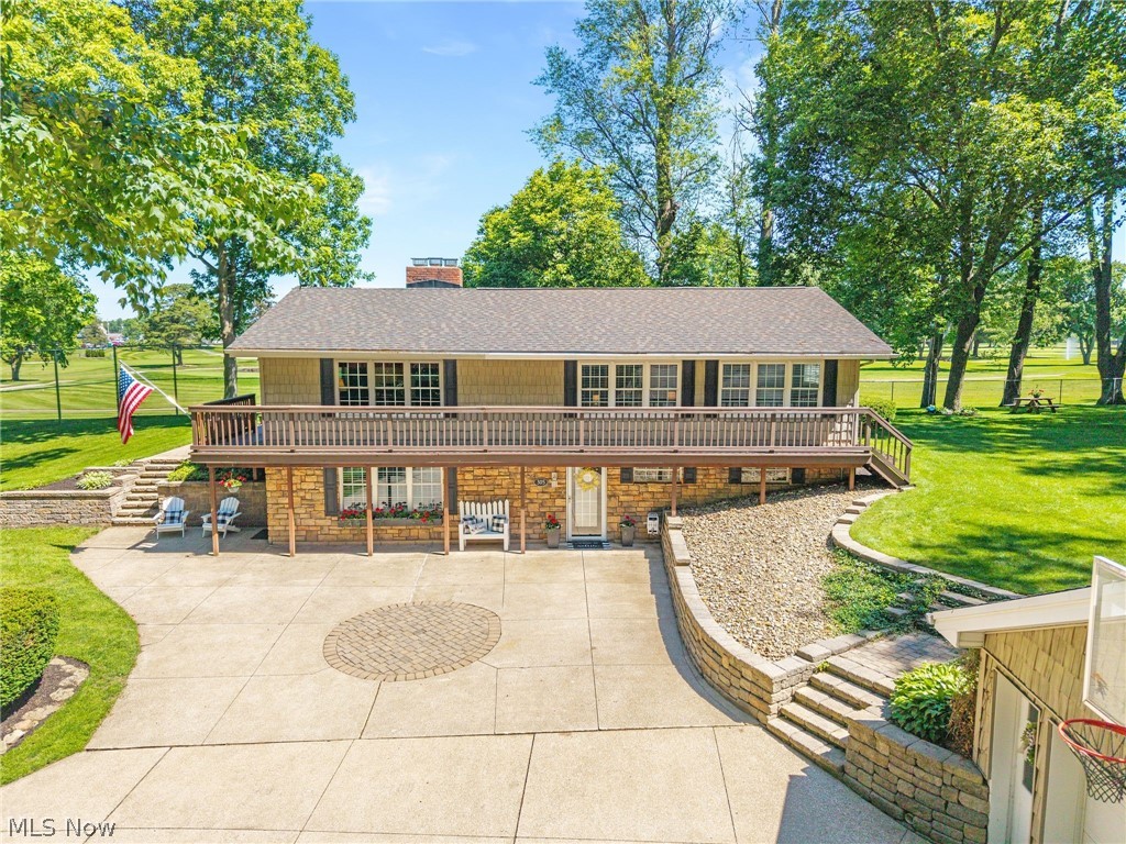 305 Hedgewood Drive Akron OH 44319