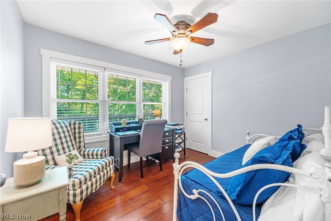 305 Hedgewood Drive Akron OH 44319