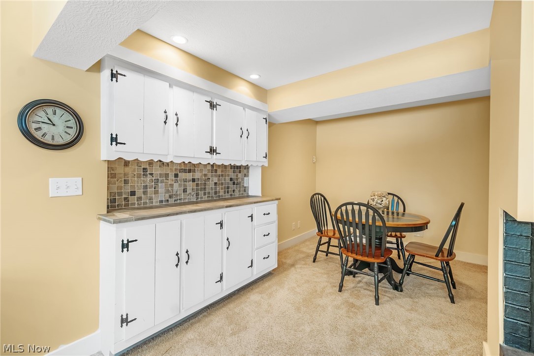 305 Hedgewood Drive Akron OH 44319
