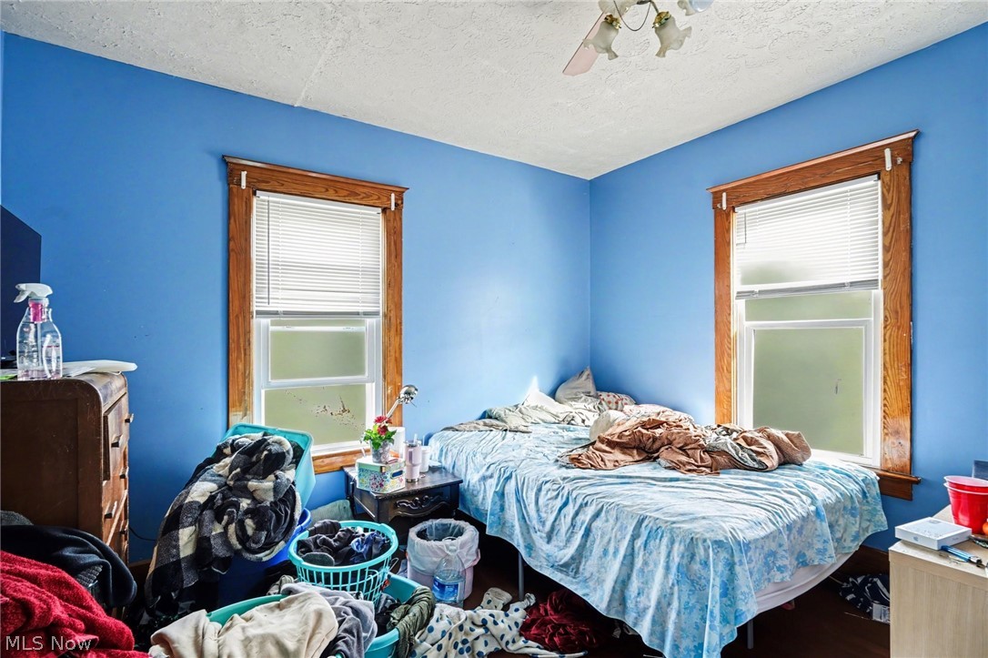 2204 Harmon Avenue Niles OH 44446