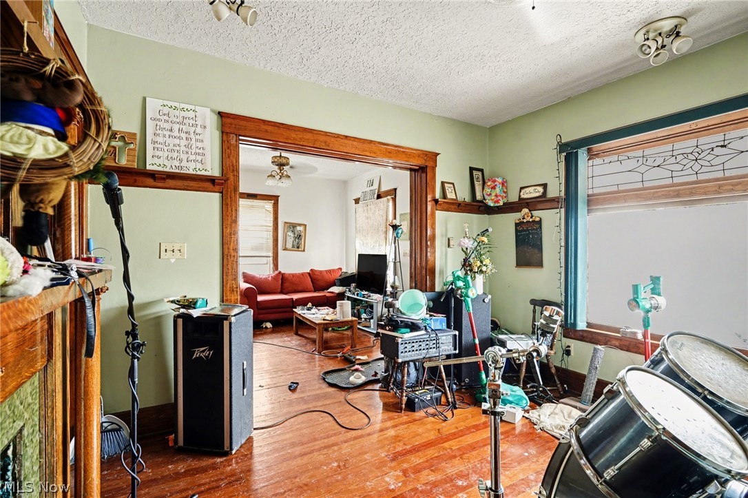 2204 Harmon Avenue Niles OH 44446
