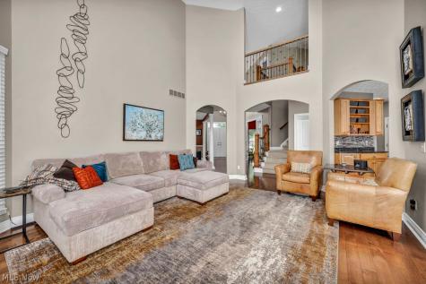 31865 Woodbridge Way Avon Lake OH 44012