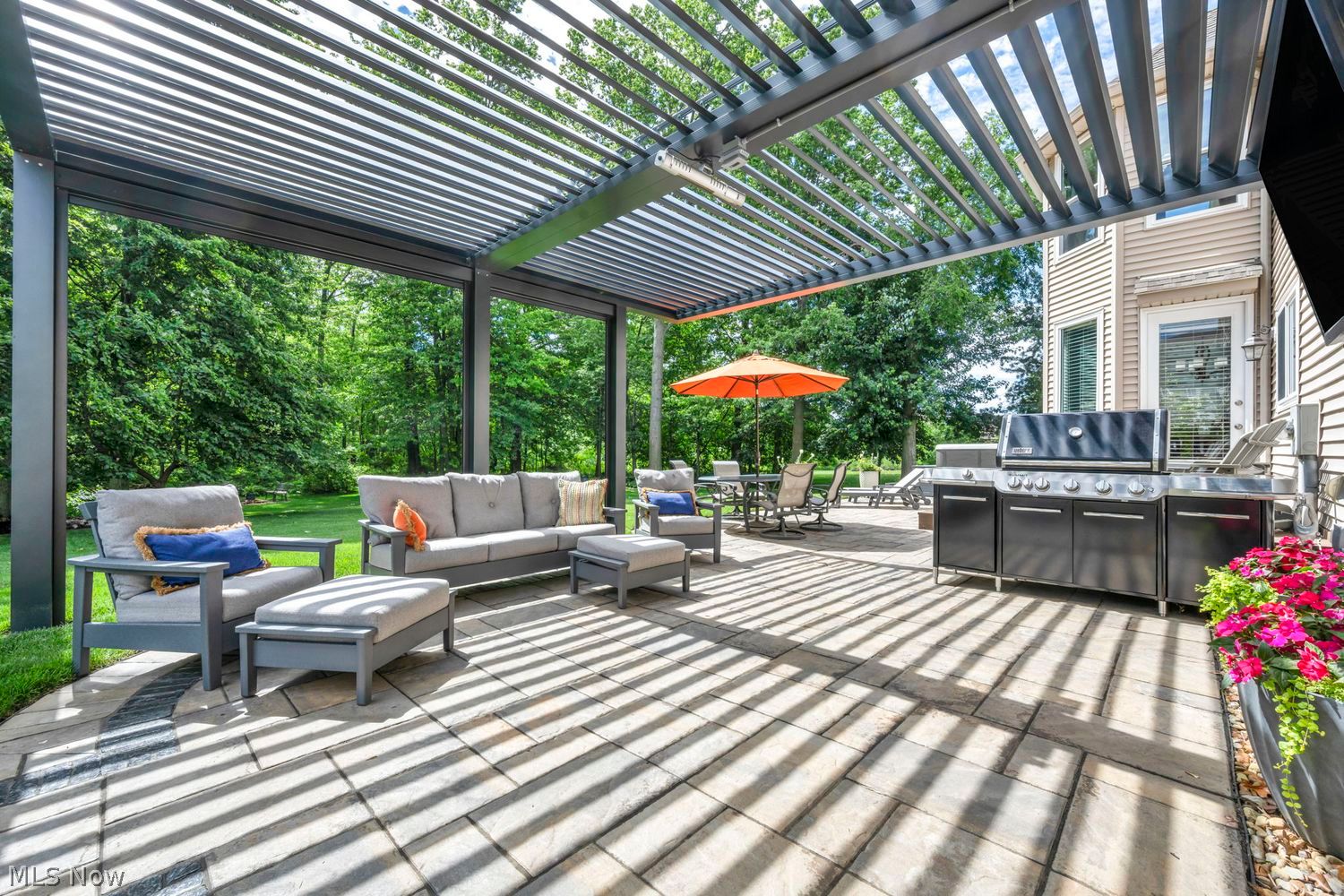 31865 Woodbridge Way Avon Lake OH 44012