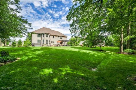 31865 Woodbridge Way Avon Lake OH 44012
