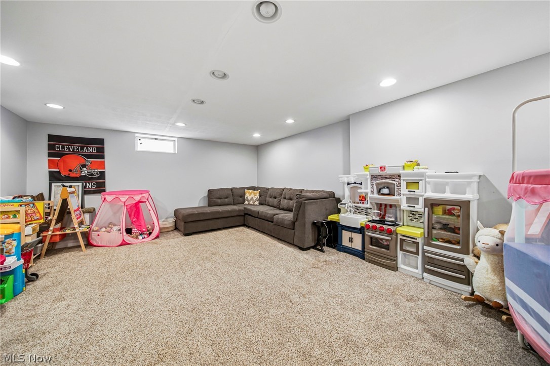 7891 Frontier Drive Mentor OH 44060