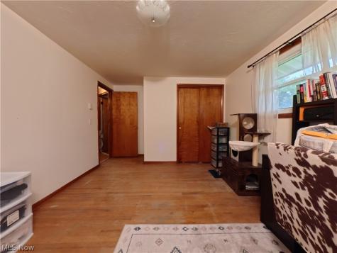 5216 Oakvale Street SW Canton OH 44706