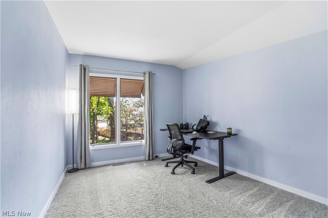 2422 Chestnut Boulevard Cuyahoga Falls OH 44223