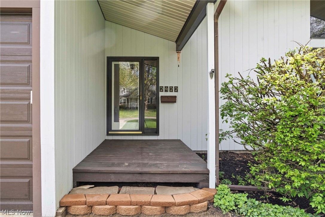 2422 Chestnut Boulevard Cuyahoga Falls OH 44223