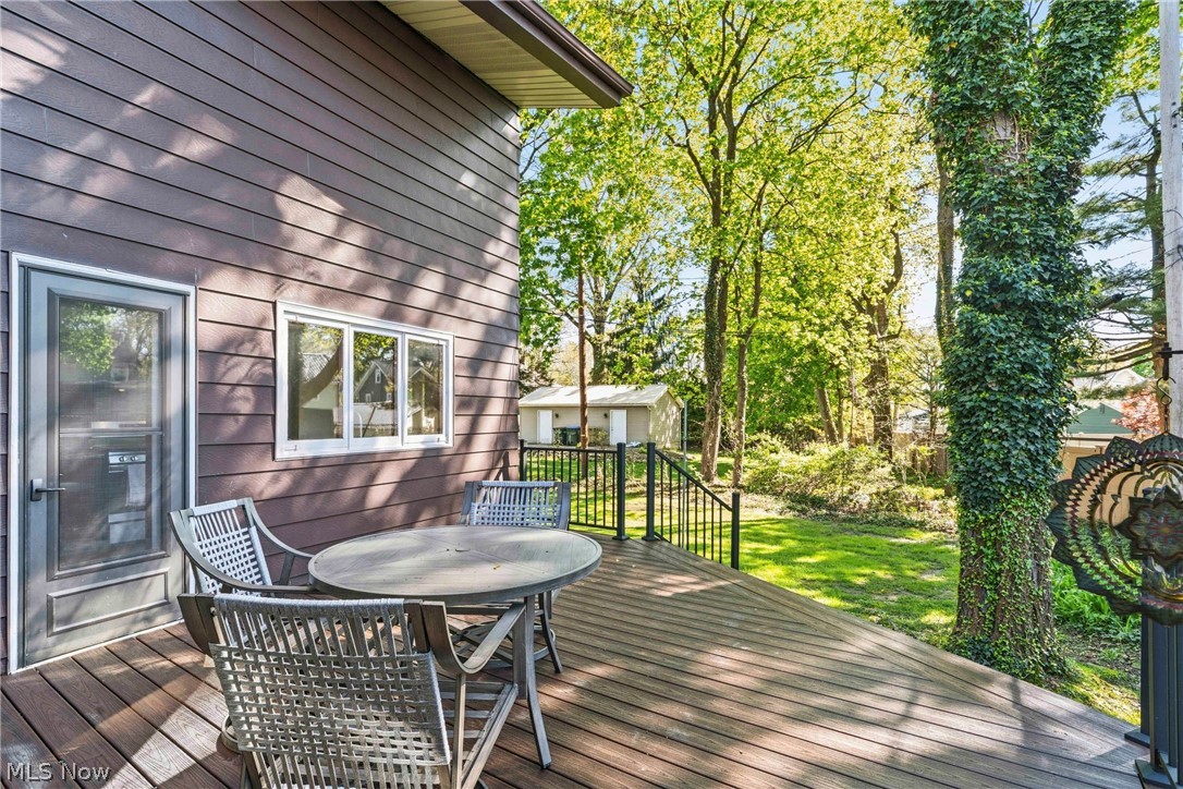 2422 Chestnut Boulevard Cuyahoga Falls OH 44223