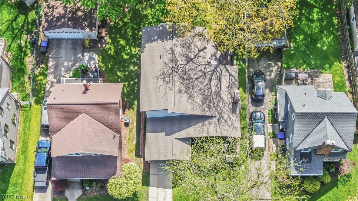 2422 Chestnut Boulevard Cuyahoga Falls OH 44223