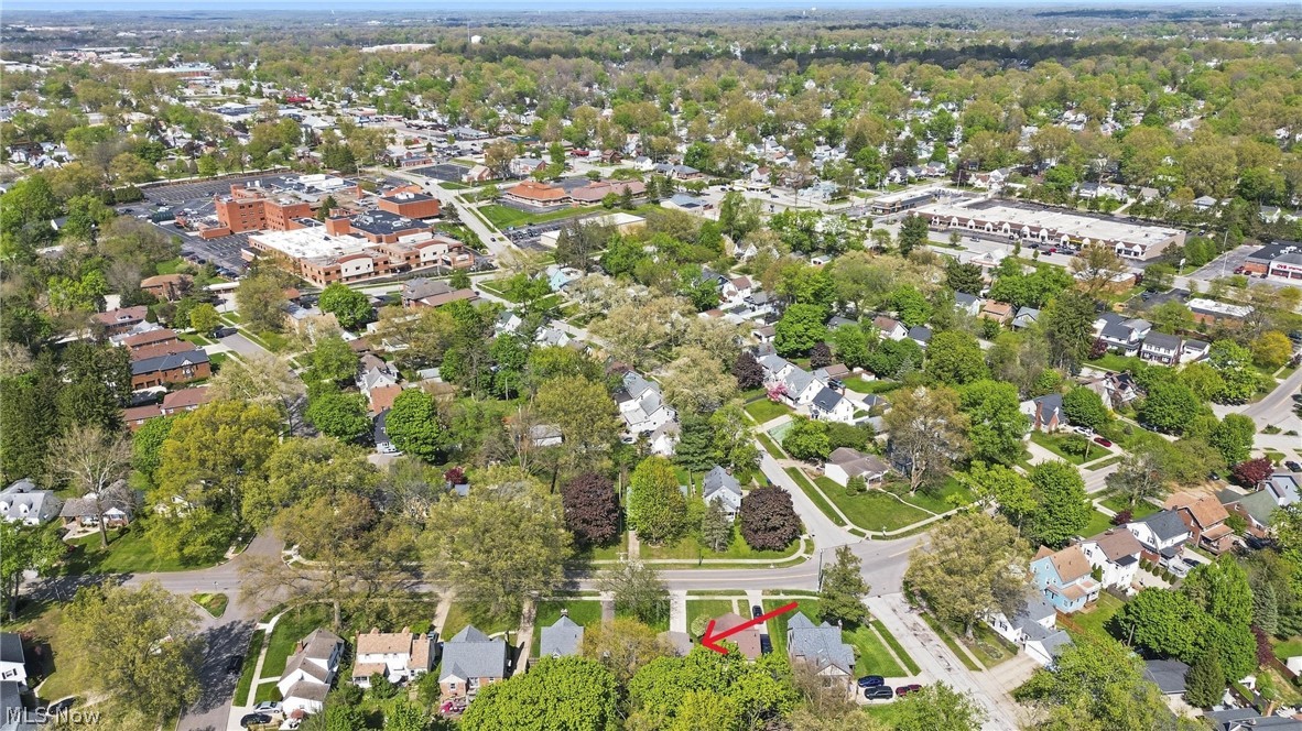 2422 Chestnut Boulevard Cuyahoga Falls OH 44223
