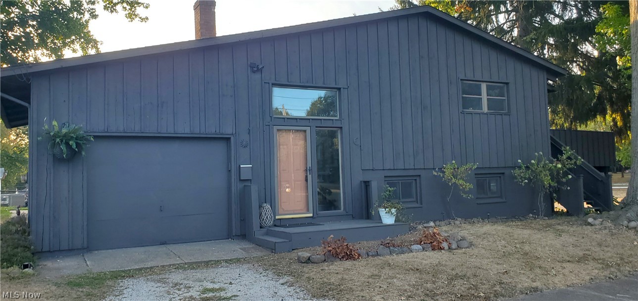 504 Larkin Avenue Akron OH 44305