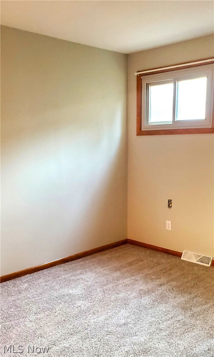 504 Larkin Avenue Akron OH 44305