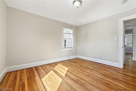 3657 Silsby Road University Heights OH 44118