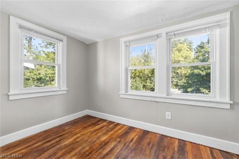 3657 Silsby Road University Heights OH 44118