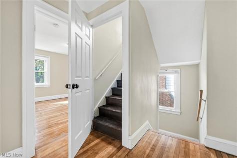 3657 Silsby Road University Heights OH 44118