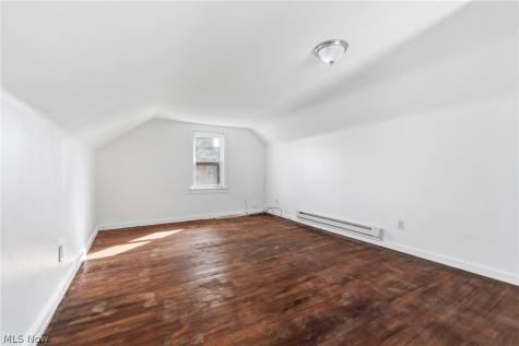 3657 Silsby Road University Heights OH 44118