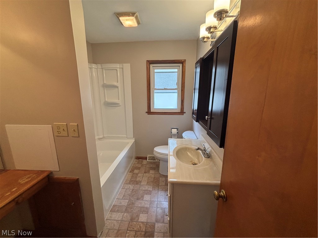 1274 Eastwood Avenue Akron OH 44305