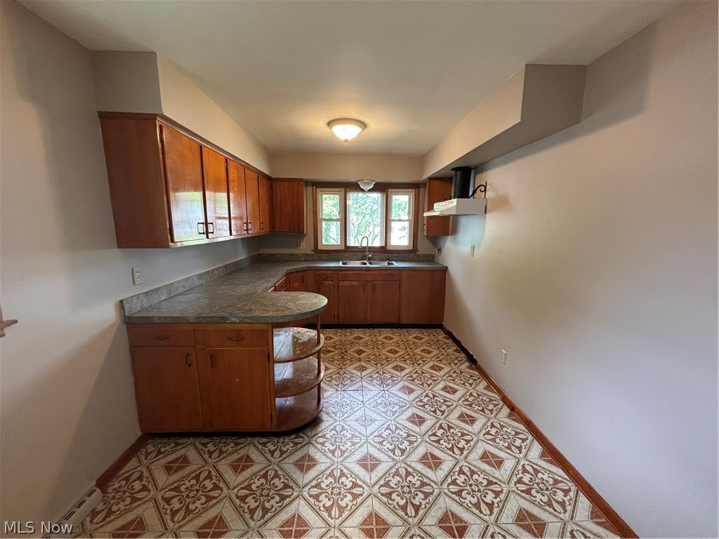 1274 Eastwood Avenue Akron OH 44305