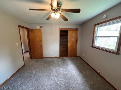 1274 Eastwood Avenue Akron OH 44305
