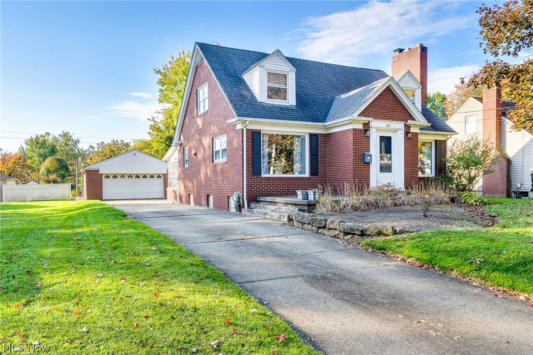 329 Prescott Street Hubbard OH 44425