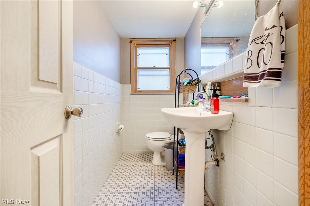 329 Prescott Street Hubbard OH 44425