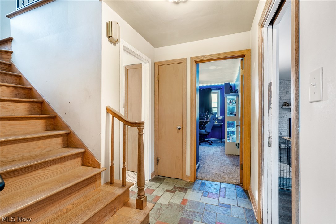 329 Prescott Street Hubbard OH 44425