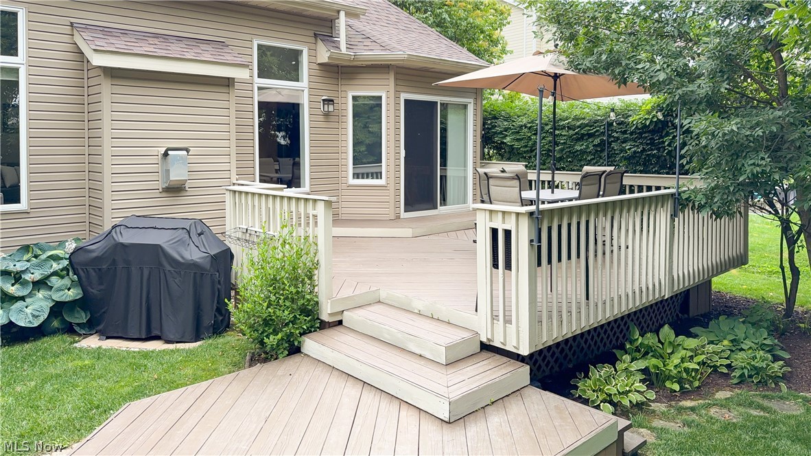 953 Outrigger Cove Painesville OH 44077