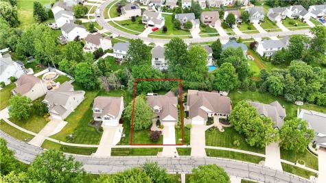 953 Outrigger Cove Painesville OH 44077