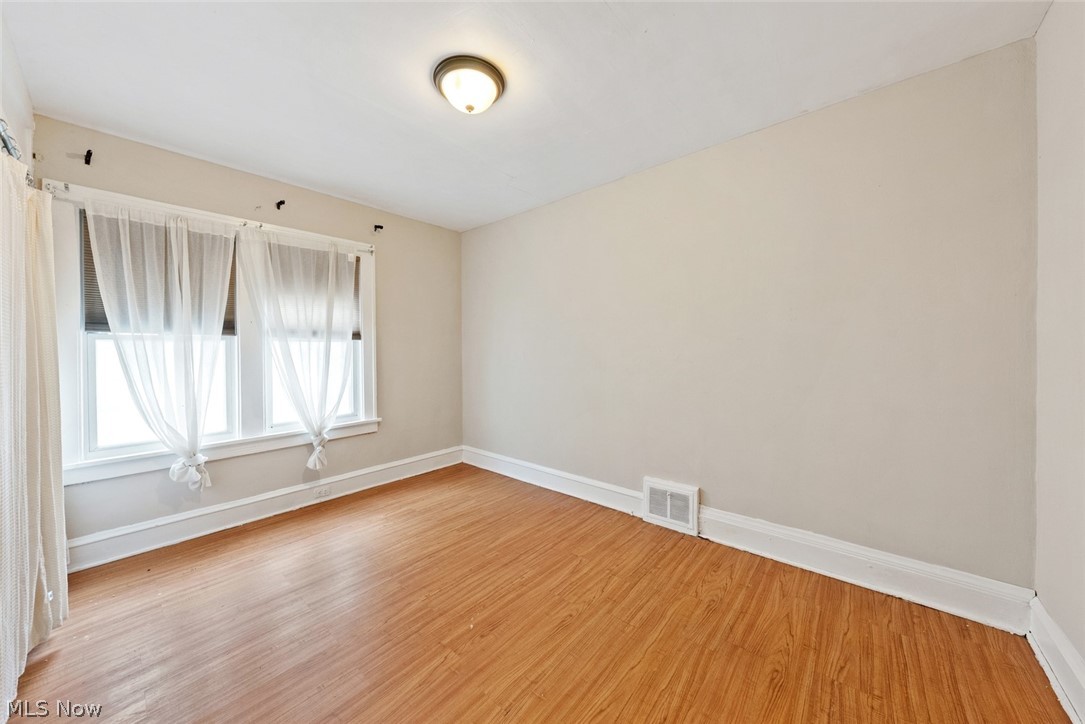 13613 Astor Avenue Cleveland OH 44135