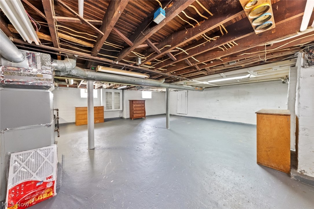 13613 Astor Avenue Cleveland OH 44135