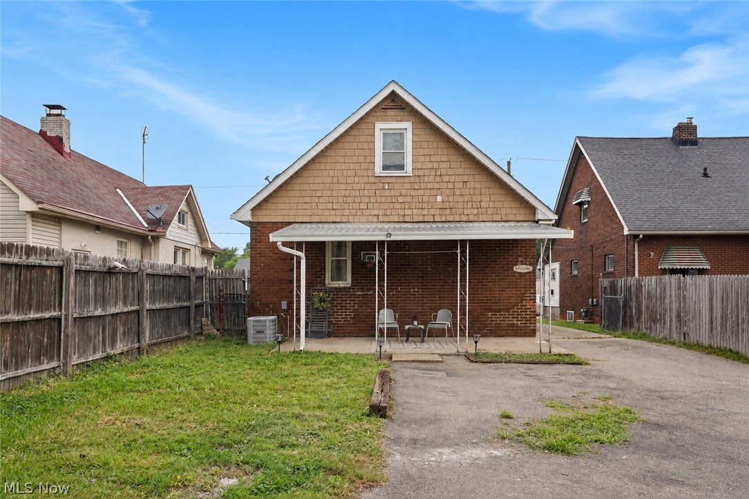 13613 Astor Avenue Cleveland OH 44135