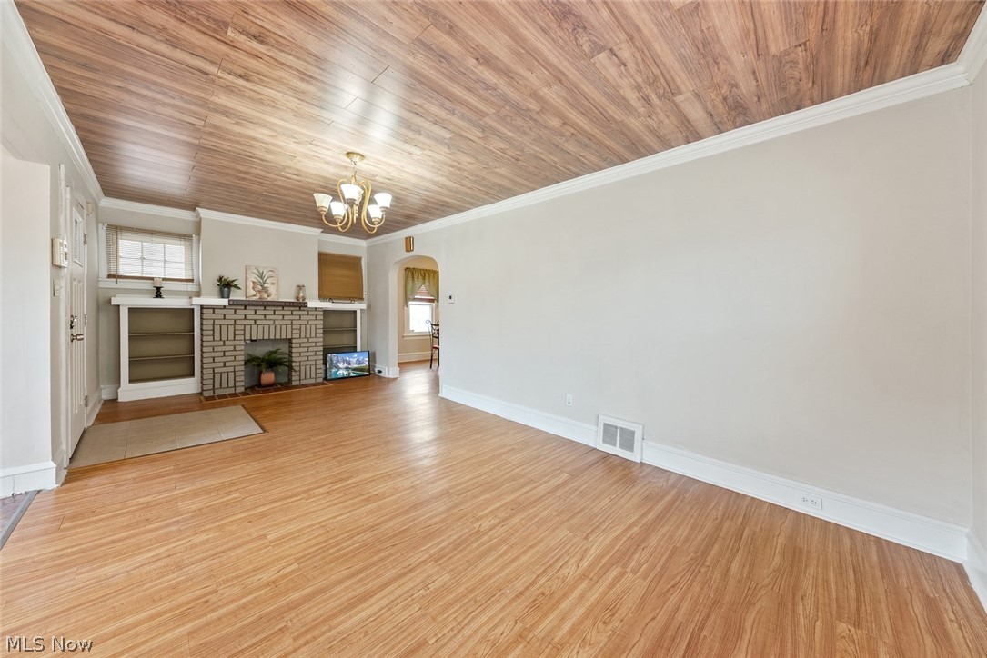 13613 Astor Avenue Cleveland OH 44135