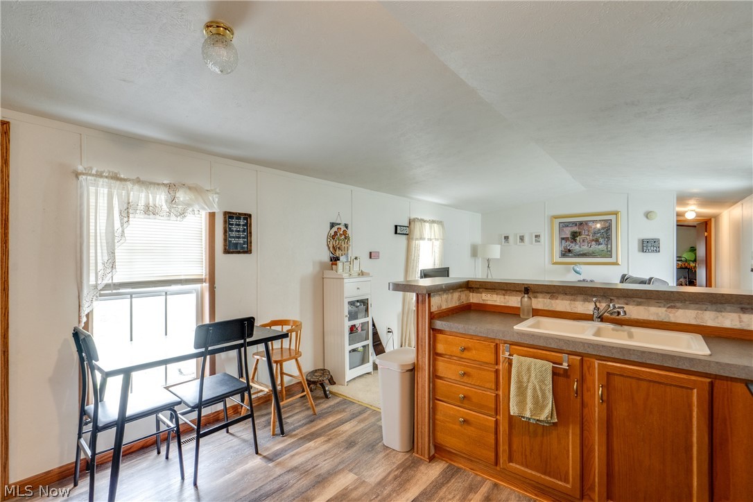 12722 Lisbon Street SE Paris OH 44669