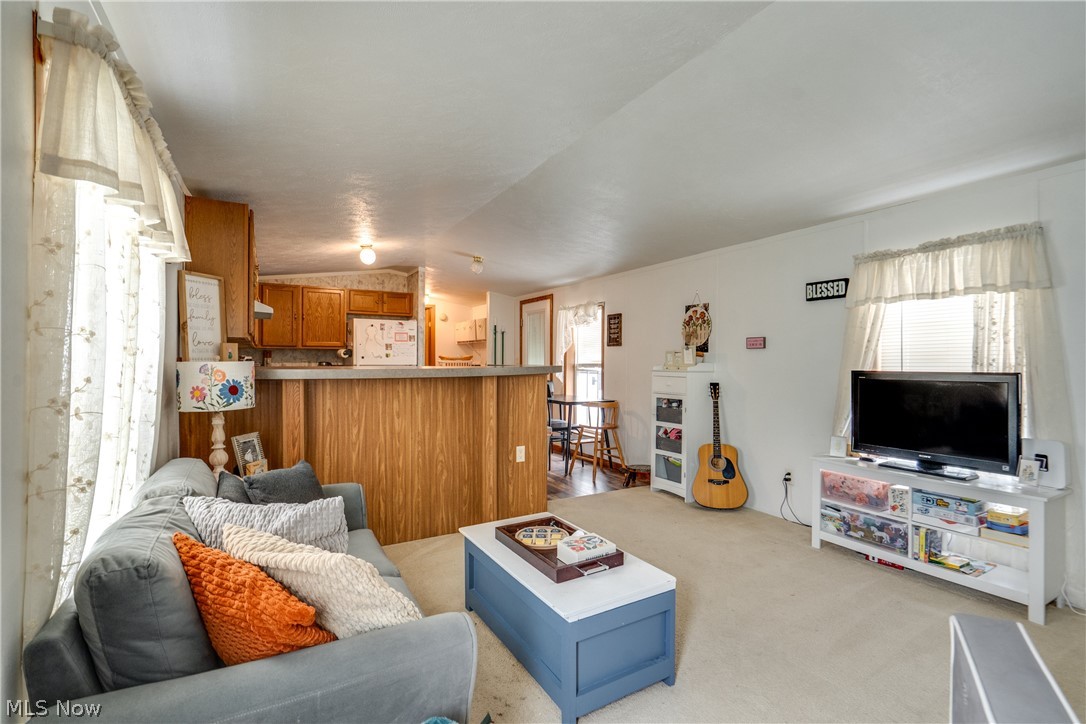 12722 Lisbon Street SE Paris OH 44669