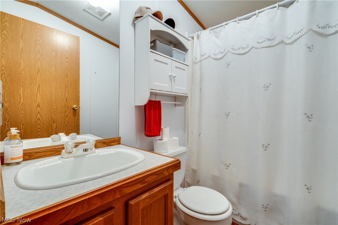 12722 Lisbon Street SE Paris OH 44669